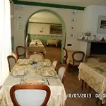 拉坎提娜戴尔皮托钟楼酒店 Miazzina