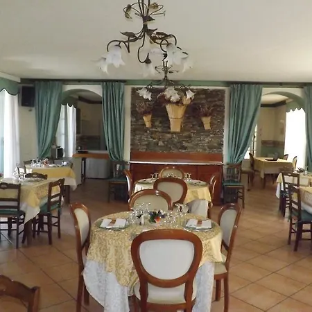 Il Campanile - La Cantina Del Pittore Hotel