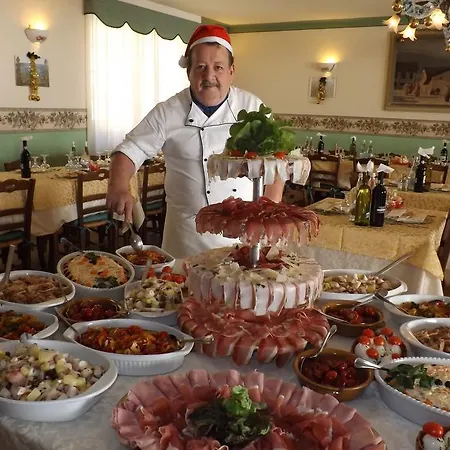 Il Campanile - La Cantina Del Pittore Hotel 3*