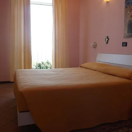 Il Campanile - La Cantina Del Pittore