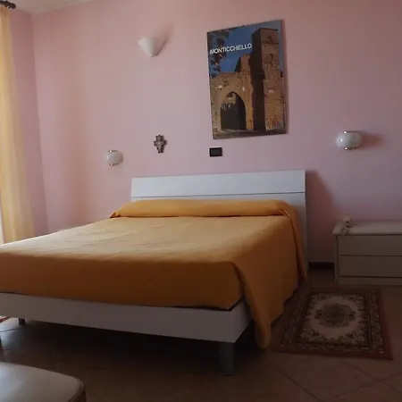 Il Campanile - La Cantina Del Pittore 3* Miazzina